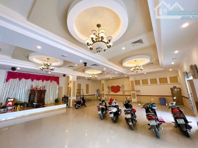 NT087 mặt bằng kinh doanh nhag hàng tiệc cưới. Cho thuê ổn định lâu dài - 2