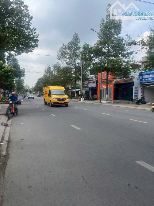 Bán nhà mặt tiền đường Lê Hồng Phong Tân Đông Hiệp Dĩ An gần Vincom giá rẻ đầu tư - 2