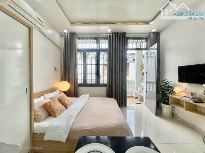 CĂN HỘ TÁCH BẾP FULL NỘI THẤT CỬA  KÍNH BAN CÔNG QUẬN 10 - 2