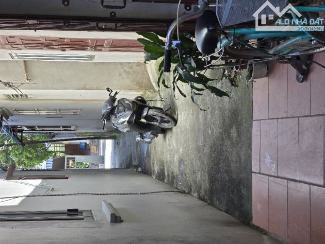 👉 Bán đất Hà Đông 35m² – Sát phố, khu dân cư đông đúc – Sổ đỏ chính chủ - 2