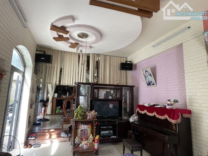 LÔ ĐÔI MÂN QUANG - NGÔ QUYỀN - SƠN TRÀ - DT 198M (8.8 * 22.5)- 1 LÔ🏠2 TẦNG VÀ 1 LÔ ĐẤT. - 2