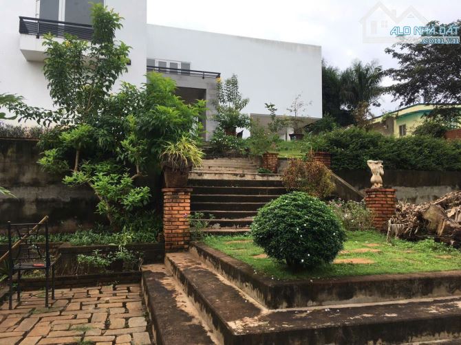 BIỆT THỰ 1650M2 CÁCH HÀ HUY TẬP 50M TPBMT - 2