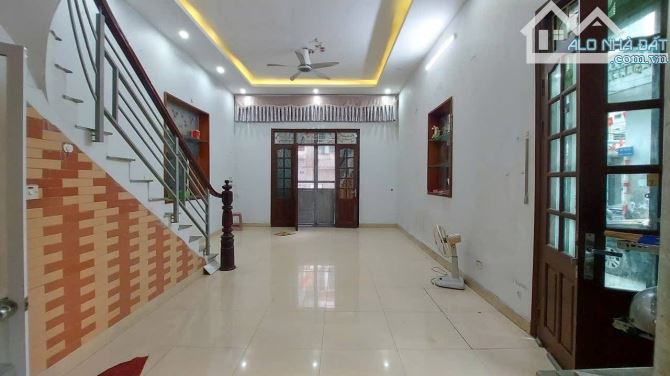 Giải Phóng - Hoàng Mai 45m x 4 tầng, mặt tiền 5m, giá 13.85 tỷ thương lượng - 2