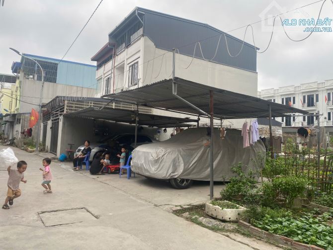 Đất Quỳnh Hoàng - An Dương  83m Ngang 5m  Giá: 1tỷ32 - 2
