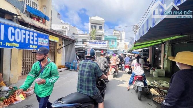 Bán nhà 3 tầng trong chợ Gò Vấp nhỉnh 4 tỷ - 2