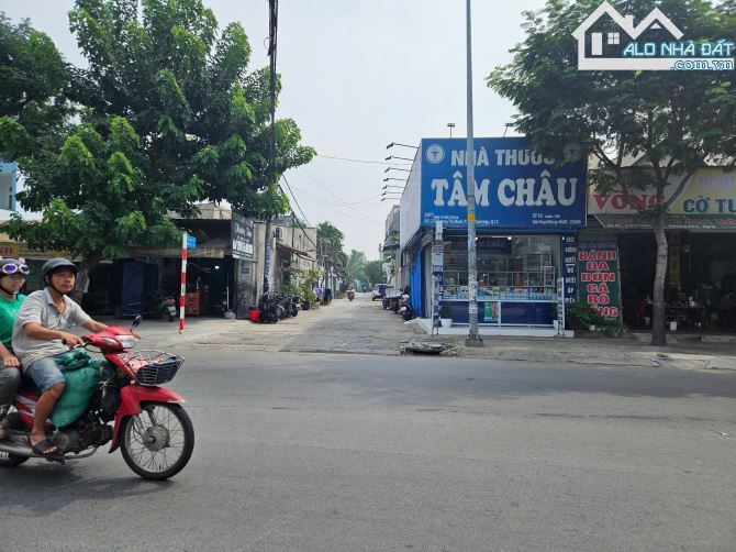 Cấp 4 đúc lửng hẻm 1/ rộng 5m đường Dương Thị Mười, DT 4x20m giá 4,6 tỷ TL : - 2