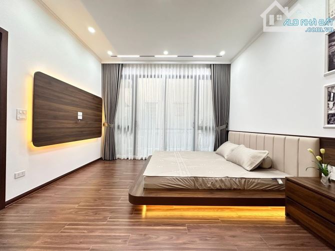 Đẹp Như KS - Thang Máy - Full Nội Thất - Kim Mã - Ba Đình - Dt:43m2/5tầng/4,2mMT*nhỉnh 15 - 2