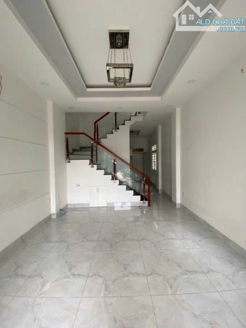 BÁN NHÀ THỚI AN 16 – QUẬN 12, 54m², 3 TẦNG, HẺM XE HƠI, CHỈ 5,1 TỶ – CÓ DÒNG TIỀN CHO THUÊ - 2