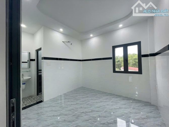 Bán nhà mặt tiền đường Mai Thị Buội 1/ Đường Tỉnh Lộ 8 xã Phước Vĩnh An 5x28 Full Thổ - 2