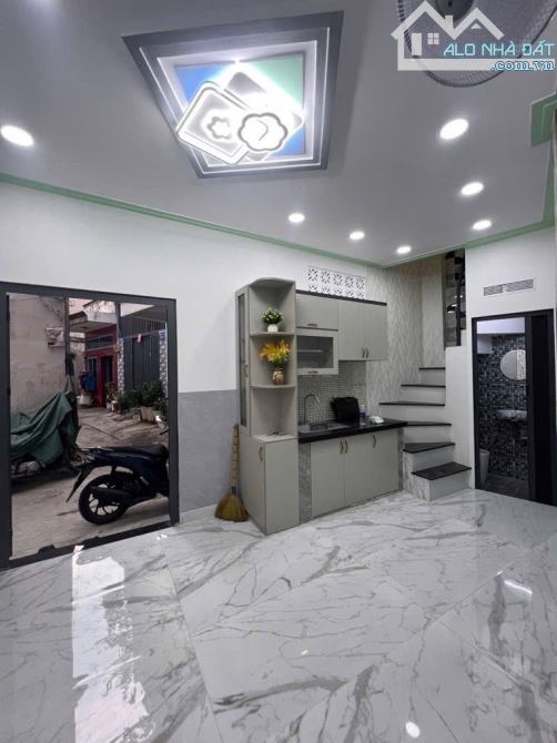 NHÀ ĐƯỜNG HẬU GIANG Q6, NHÀ 4 TẦNG, 4.3 M x16 M, DT 65M2. - 2