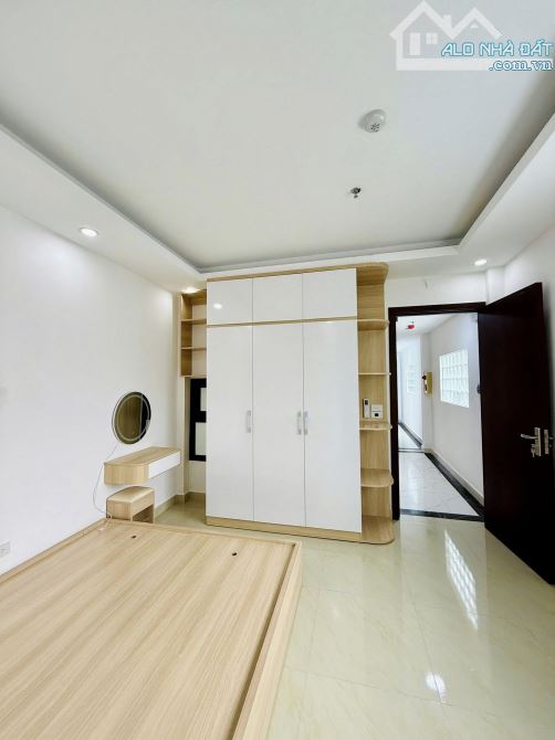 Bán tòa chung cư mini xây mới quận Hai Bà Trưng - 70m2 x 6 tầng thang máy - 12 phòng - 2