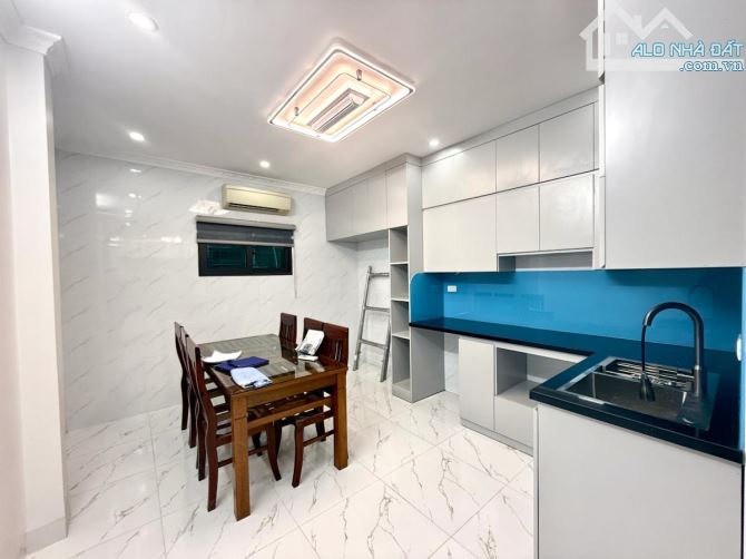 Tam Khương  nhà mới ư thoáng trước sau nhà mới 50m 5 tầng Mt 4m giá 12.8 tỷ - 2