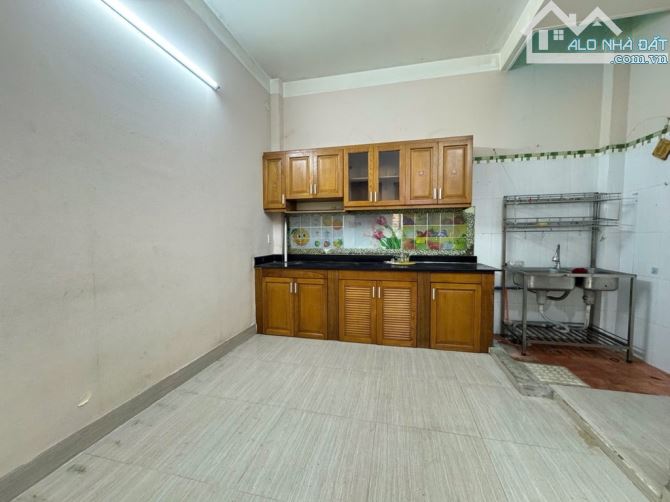 BÁN NHÀ PHÚ NHUẬN - LÔ GÓC 2 MẶT HẺM - KHÔNG LỘ GIỚI - 42M2 GIÁ CHỈ 6.2 TỶ. - 2