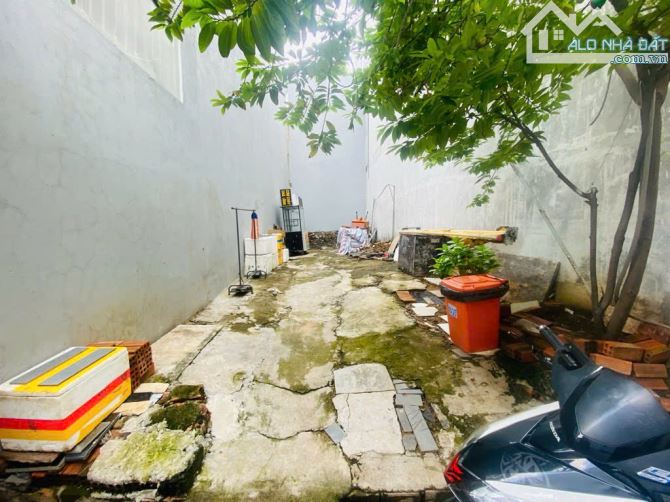 53m2 - shr- khu phân lô đồng bộ - hẻm nhựa oto - chỉ 4 tỷ 950 - lã xuân oai - 2