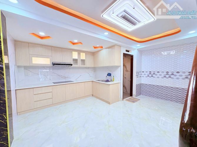 MẶT TIỀN VIP TRẦN VĂN QUANG - Q TÂN BÌNH - Ngang gần 6M hiếm. - 2