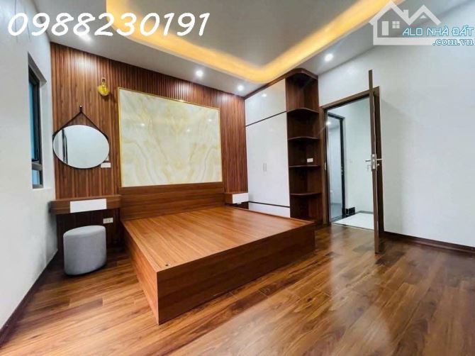 Bán nhà ngũ nhạc hoàng mai 32m2 5 tầng full nội thất gần ô tô tránh giá nhỉnh 5 tỷ - 2