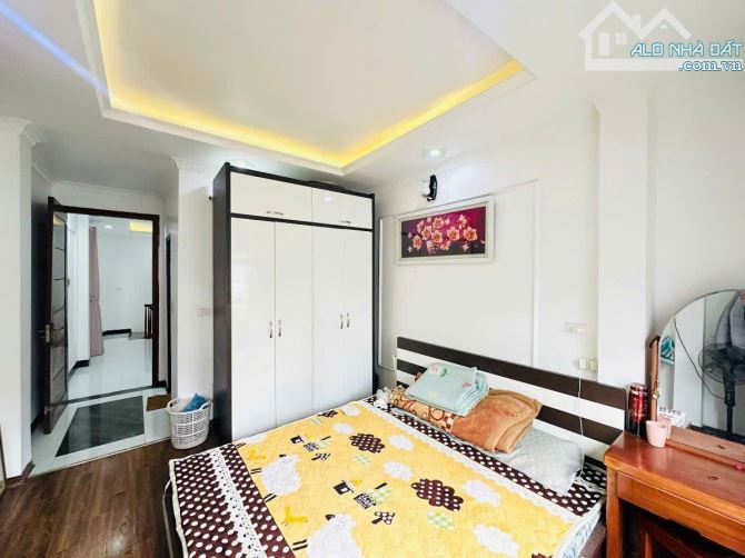 🌸Ô TÔ ĐỖ CỬA – HÀNG XÓM ROYAL CITY – MẶT NGÕ KINH DOANH - MẶT TIỀN BỀ THẾ🌸 - 1