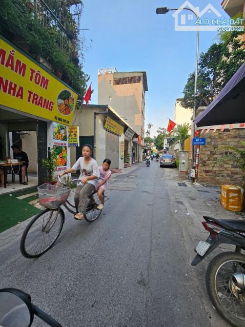 BÁN NHANH LÔ ĐẤT PHÚ THƯỢNG TÂY HỒ DT 60M MT 4.2M GIÁ 12.8 TỶ XÂY Ở VÍP. - 2