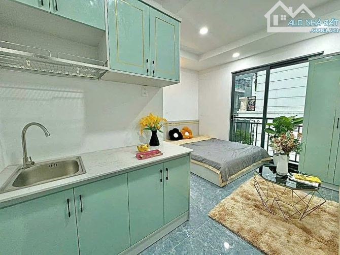 Bán CHDV 5 tầng thang máy, ô tô đậu cửa, 90m2 sổ nở hậu, hoàn công đủ, 9 phòng cho thuê. - 2