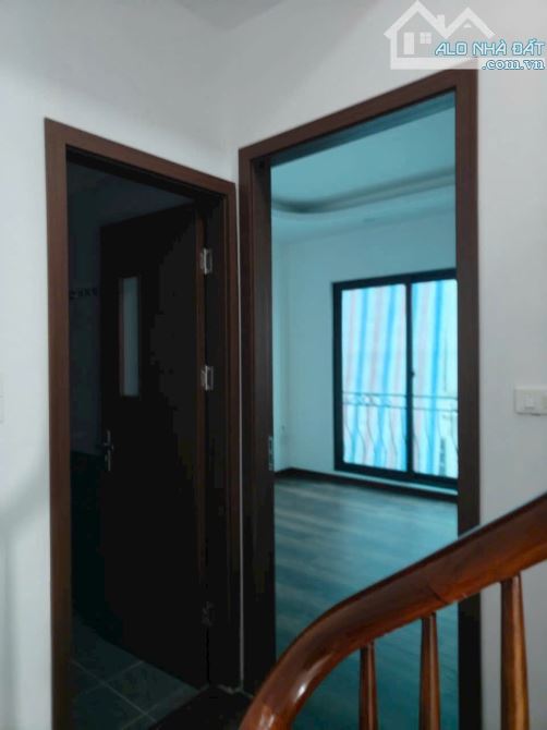 💥💥💥 BÁN NHÀ KHU NHỔN- ĐẠI HỌC CÔNG NGHIỆP HÀ NỘI: Ô TÔ ĐỖ CỬA GIÁ CHÀO 4,98 TỶ( Sổ vuôn - 2