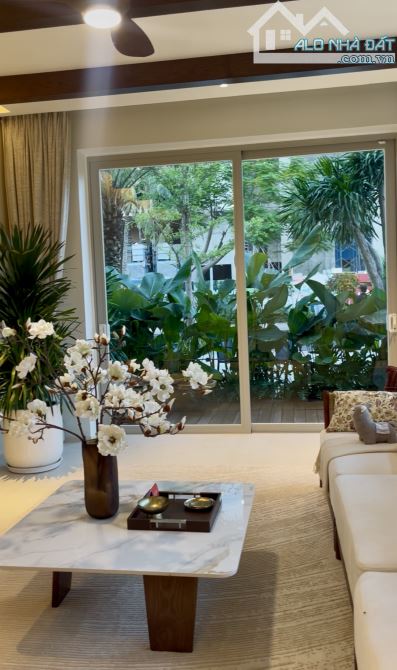 Biệt thự biển 3 tầng phía Bắc Nha Trang. Giá hơn 12 tỷ , full nội thất cao cấp . - 2