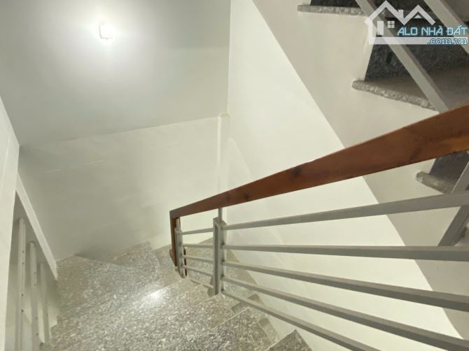 HXH thông 1 xẹt Quang trung DT 5x13m 1T3L gồm 10 phòng giá chỉ 10.8 tỷ TL - 2