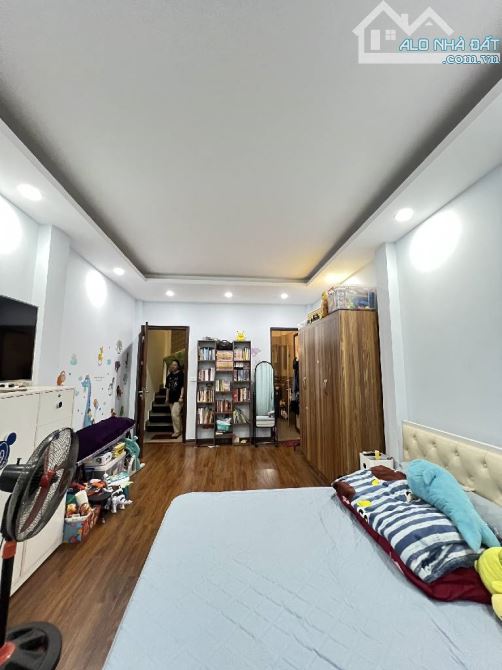 NHÀ PHỐ KHƯƠNG HẠ-BA BƯỚC RA Ô TÔ TRÁNH-FULL MỘI THẤT--36M2-5 TẦNG-10,45 TỶ - 2
