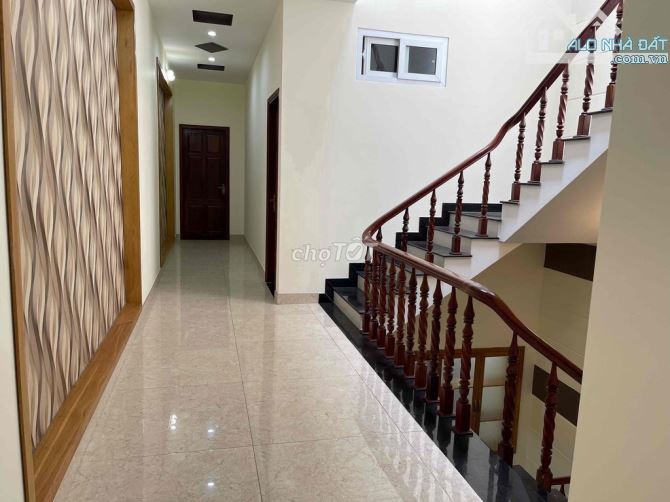 BÁN NHÀ 1 TRỆT 2 LẦU MẶT TIỀN NGUYỄN HỚI PHƯỜNG NGUYỄN AN NINH - 2