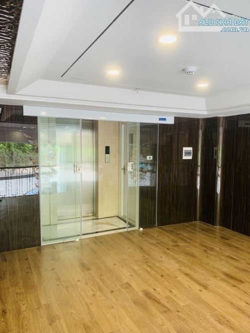 BÁN GẤP, GIẢM SỐC 1 TỶ, TOÀ VĂN PHÒNG 9 TẦNG MẶT PHỐ LÊ QUANG ĐẠO, GIÁ CHỈ CÒN NHỈNH 36 TỶ - 2