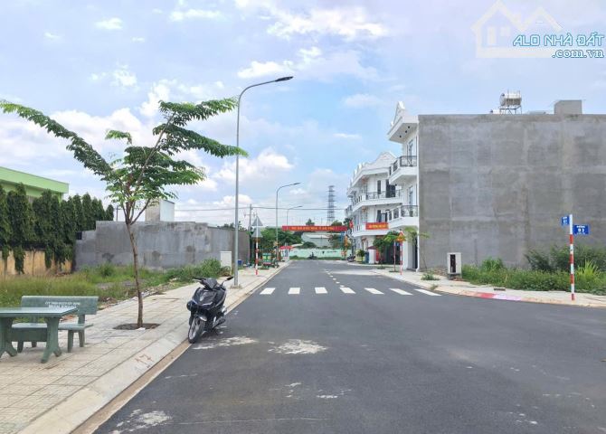 TĐC SÂN BAY LONG THÀNH, NGAY DT769, DT 80M2 ĐỐI DIỆN KHU CÔNG NGHIỆP, GIÁ NGỘP 1 TỶ 6 - 2