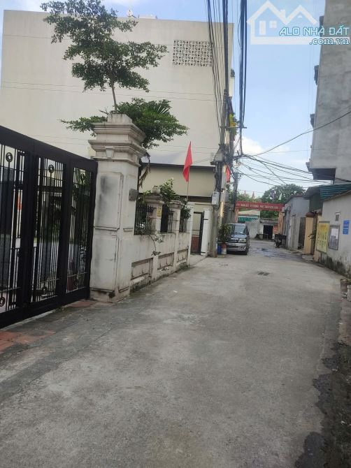 🌟 ĐẤT ĐẸP – VỊ TRÍ VÀNG LONG BIÊN 🌟📍 Nằm giữa Cổ Linh – Bát Khối DT 51mv  Giá Nhỉnh 6Tỷ - 2
