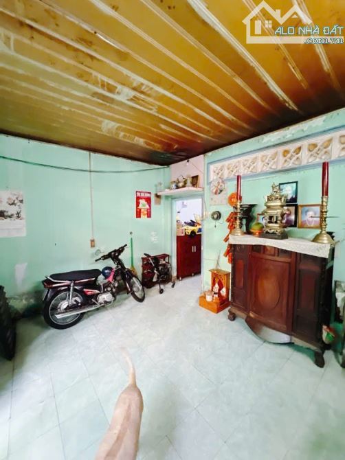 RẤT NGỘP NÊN GẤP BÁN NHÀ 2 MẶT TIỀN - 3 TẦNG - NGANG 5M - GẦN 50M2 - TT Q4 - CHỈ 4.3 TỶ - 2