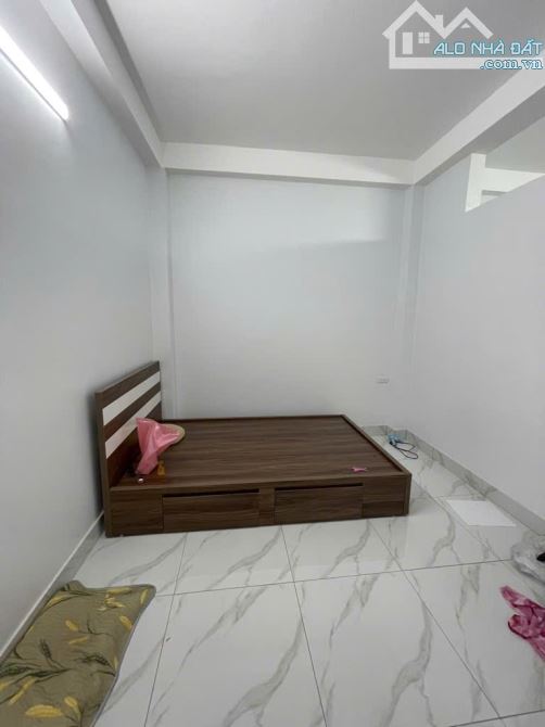 BÁN NHÀ 4 TẦNG - NGÕ NÔNG, RỘNG - TRUNG TÂM TỨ HIỆP - GIÁ 5.6 TỶ - 2