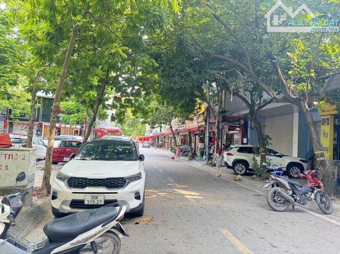 Mặt Phố Kinh Doanh Sầm Uất Nhất Đông Anh- Nhà 5 Tầng- MT 3,4m- DT 12m2- Tổ 4 Đông Anh - 2