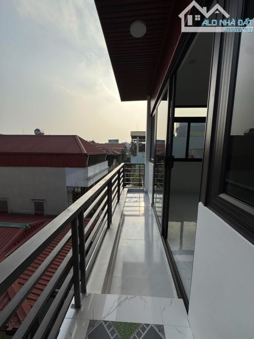 Bán nhà Thúy Lĩnh, Lĩnh Nam 5 tầng ,ôtô đỗ cửa ,thang máy mới tinh,ko qu.y ho.ạch ,có hỗ t - 2
