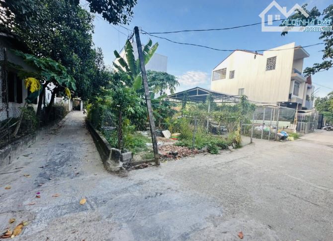 Đất nền góc 2 mặt tiền Kim Long thông Nguyễn Hoàng - 2
