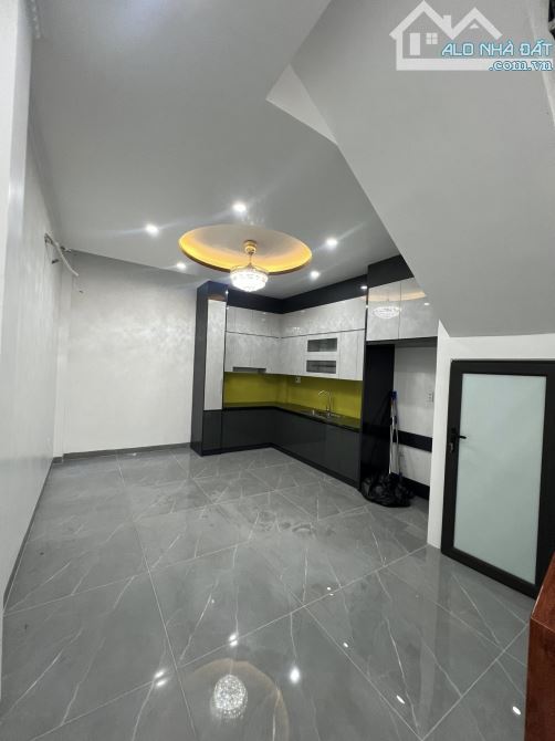 BÁN NHÀ 3 TẦNG – KHU TÁI ĐỊNH CƯ XI MĂNG, SỞ DẦU – HỒNG BÀNG – HẢI PHÒNG - 2