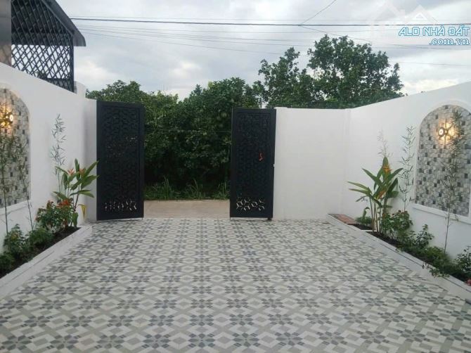 CHỈ CÓ 350TR CÓ NGAY NHÀ CẤP 4 SỔ HỒNG RIÊNG THỔ CƯ TOÀN BỘ - 2