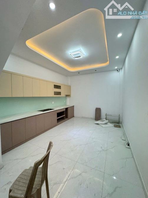 -✍️Bán Nhà64m2 4 tầng sân cổng độc lập- Phủ Thượng đoạn - oto đỗ trong sân nhà - 2
