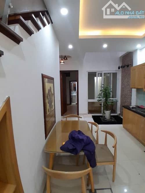 BÁN NHÀ CẦU GIẤY_NHÀ ĐẸP_DÂN XÂY_ GẦN PHỐ _Ô TÔ VÀO NHÀ_60M_4T_NHỈNH 15 TỶ - 2