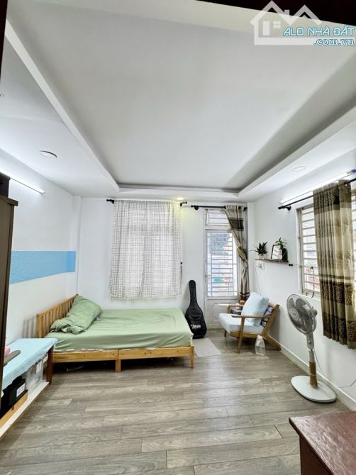 Nhà HÀNG XÓM EMART,  Nguyễn Tư Giản, Gò Vấp, 2 Tầng, 2PN,WC, DT 40m2, Hơn 4 tỷ - 1