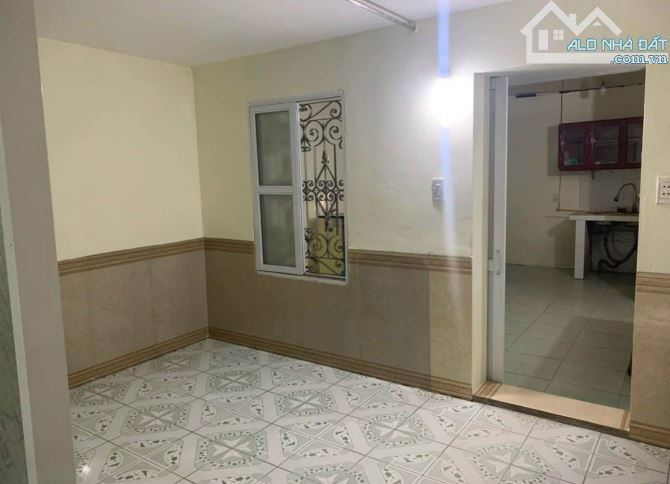 Bán nhà 1.5 tầng mặt đường Lê Ngọc Hân - Bãi Vượt - 2