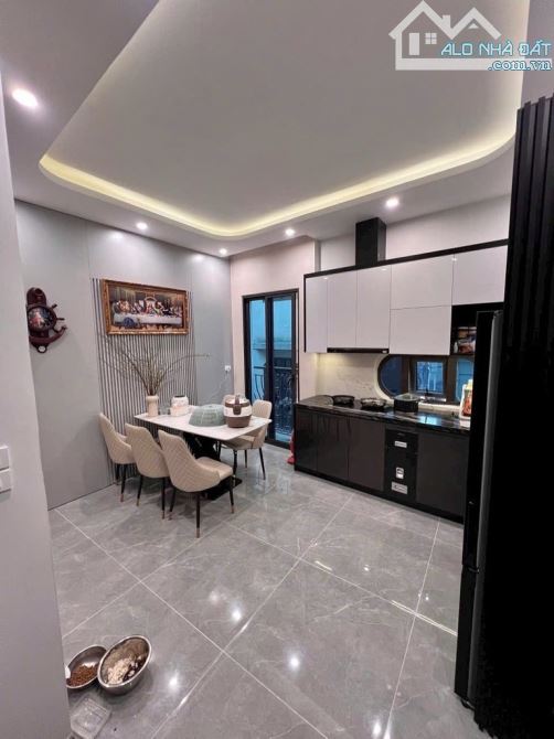 OTO, Ở Sướng Phố Ngọc Thuỵ 42m x 4T chỉ 7.4 tỷ - 2