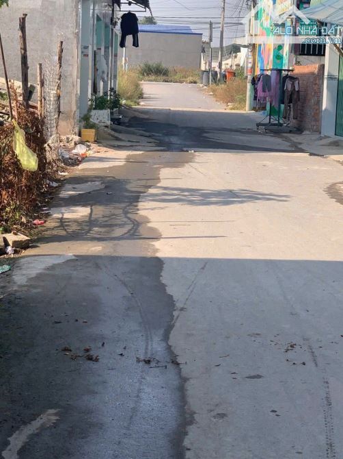 CHỦ BÁN GẤP LÔ ĐẤT NGAY PHƯỜNG TÂN TRIỀU MỚI TRẢ TRƯỚC 200 TRIỆU - 2