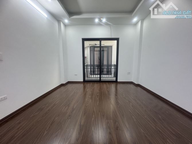 BÁN NHÀ PHỐ KHÂM THIÊN – TRUNG TÂM ĐỐNG ĐA – 5 TẦNG CHỈ 8,6 TỶ - 2