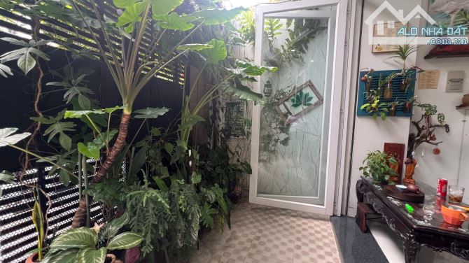 Bán nhà hẻm VIP 42/ Nguyễn Minh Hoàng, Tân Bình (5x17m) 4 tầng nhà mới - Giá bán 21.9 tỷ - 2