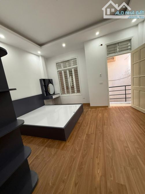 SIÊU HIẾM. 45M. 4 TẦNG. 6,6 TỶ. FULL NỘI THẤT. NGÕ TO. NÔNG. GẦN ÔTÔ.CẦU DIỄN. NHỔN - 2