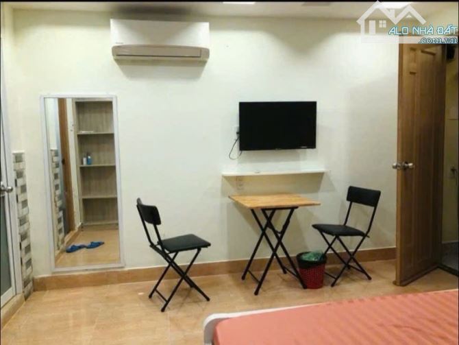 Bán nhà Thủ Khoa Huân-ngang 4.1m-9PN-cạnh chợ Bến Thành-sổ vuông-giá tốt - 2
