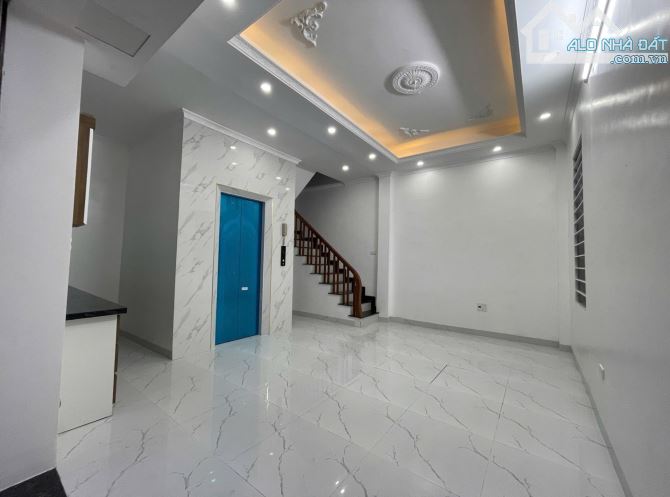 Bán nhà Hoàng Liên xây mới đẹp 6 tầng thang máy, ô tô đỗ cạnh nhà, giá đẹp ở sướng, đầu tư - 2