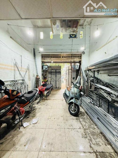 BÁN ĐẤT TẶNG NHÀ 2TẦNG BHH.BT –GIÁP TÂN PHÚ –SÁT KÊNH THAM LƯƠNG–GẦN LÊ TRỌNG TẤN–HXT–52M² - 2